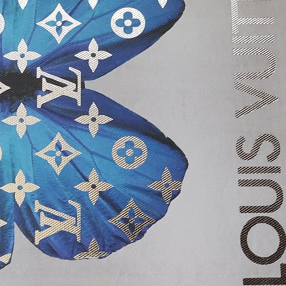 Accessories - LV Canvas decor